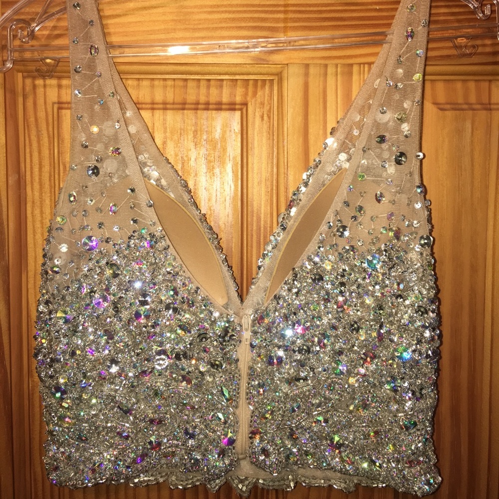 Size 0 Prom dress - Picture 4 of 5
